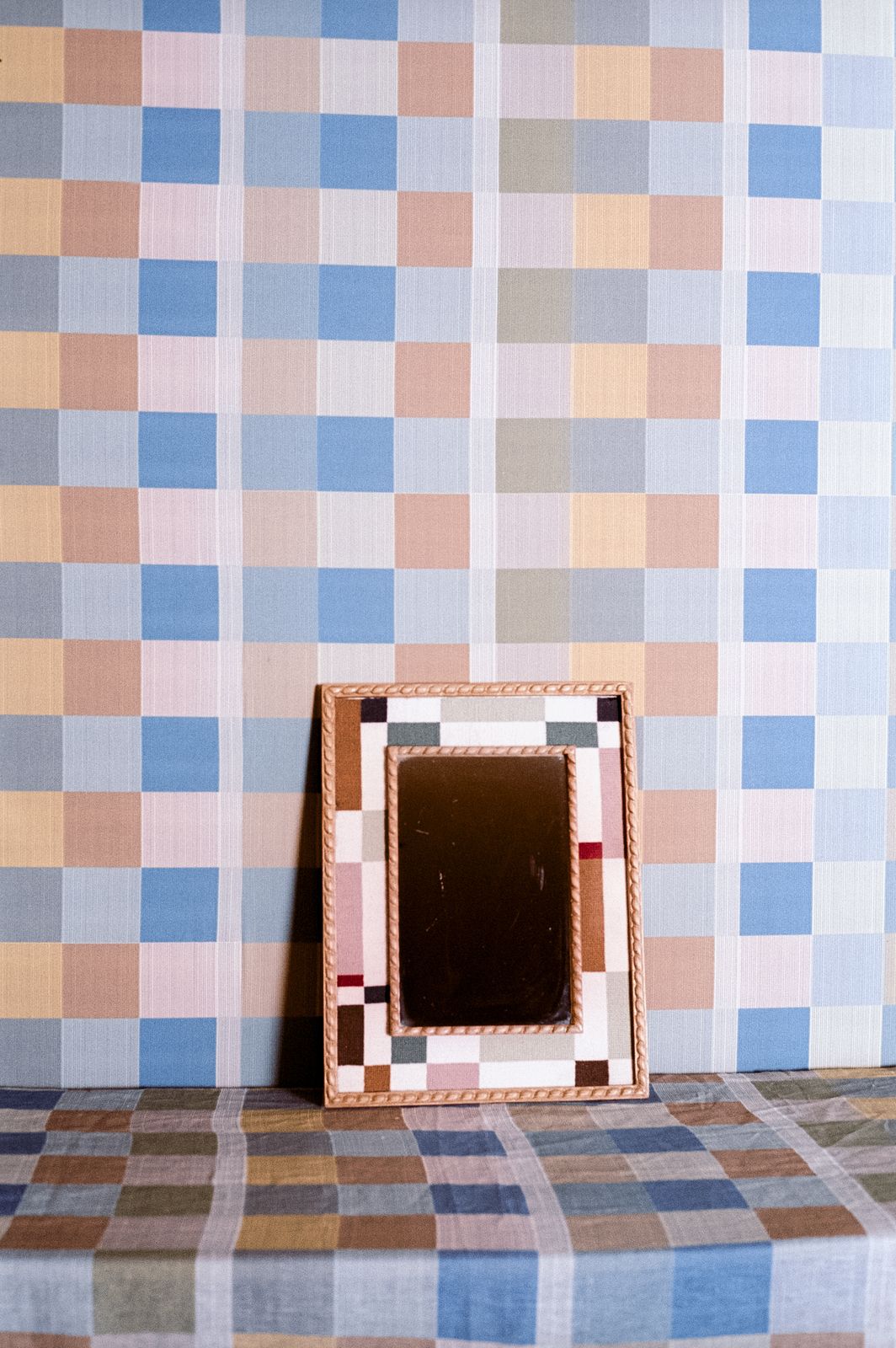 Anut Collection — frame 11