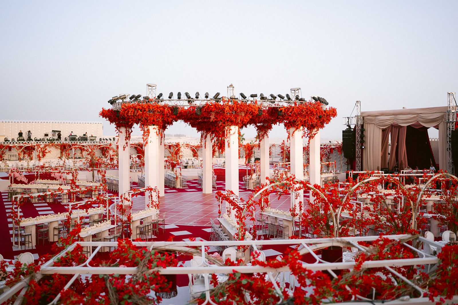 Red is Love — frame 33