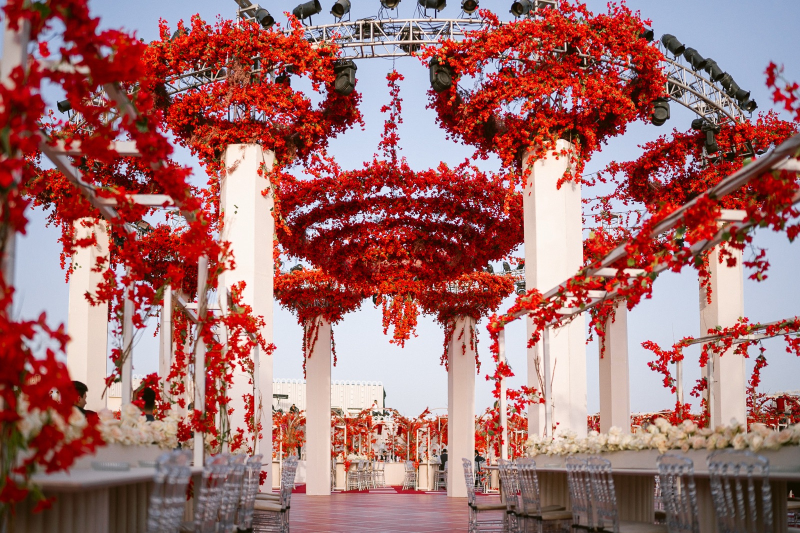 Red is Love — frame 7